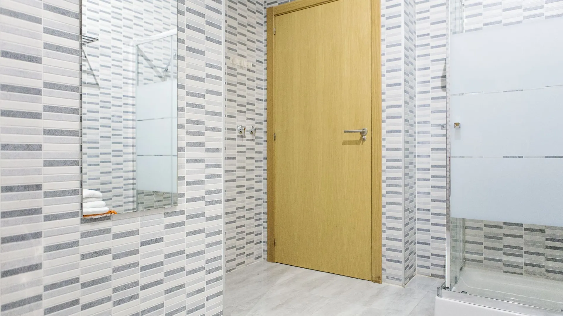 Suncity Refino Cervantes Malaga Apartment